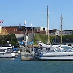 מלון Hotel Hirtshals