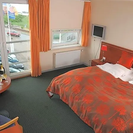 ホテル Hotel Hirtshals 3*