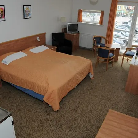 ホテル Hotel Hirtshals ヒアツハルス